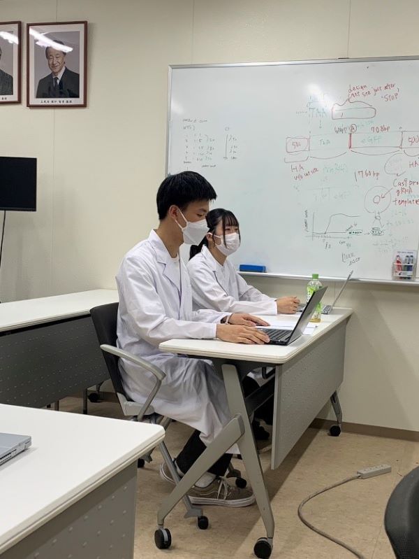 研究室成果発表会時